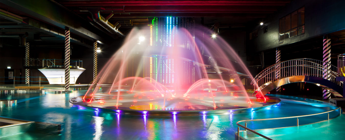Multifunctional Pool with Dancing Fountains at Cirque De Saimaa